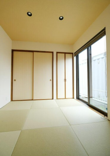【中古】坂戸市石井中古住宅の和室|1F 4.5帖和室です！