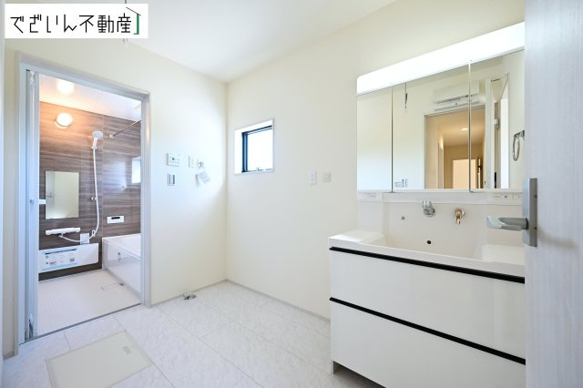 【独立洗面台】 | Livele Garden.S深谷市田中第3【平屋】新築住宅 | ≪2号棟≫
現地(2026年5月撮影)
