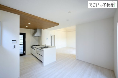 【居間・リビング】 | Livele Garden.S深谷市田中第3【平屋】新築住宅 | ≪2号棟≫
現地(2026年5月撮影)