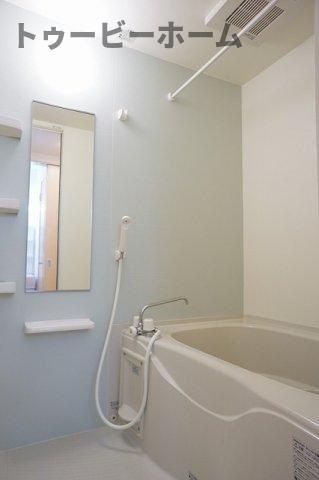 フェリオ若狭の浴室|落ち着いた空間のお風呂です