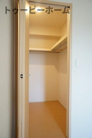 フェリオ若狭の収納|ちょっとした収納スペースも充実しています