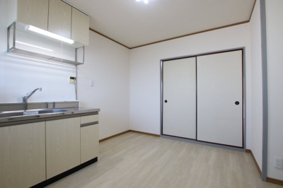 【居間・リビング】 | 尾崎ハイツA棟