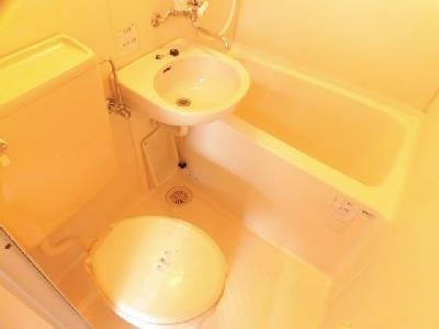 マンション栄光の浴室