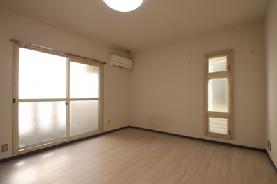 【洋室】 | ベルフラワー