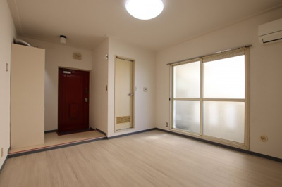 【洋室】 | ベルフラワー