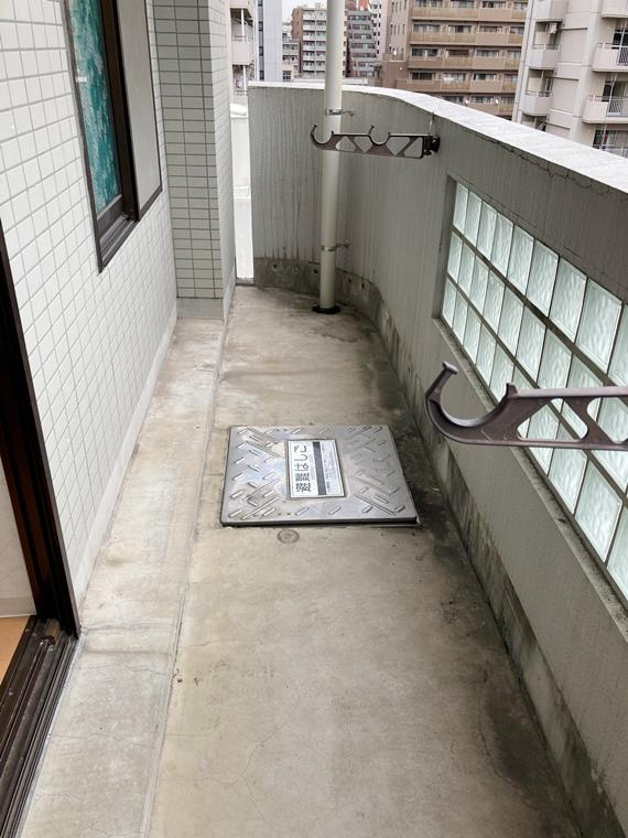 ファーストクラス伊勢佐木町のバルコニー