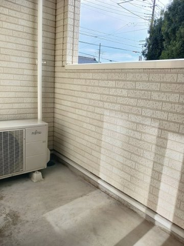 サンカスターニエのバルコニー