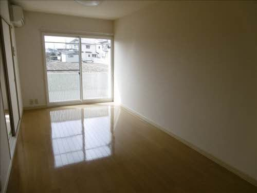 ボン・エスポアールＥの洋室