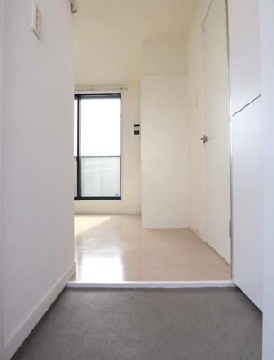 【玄関】 | グランディール妙蓮寺 | 玄関※同物件・同仕様画像