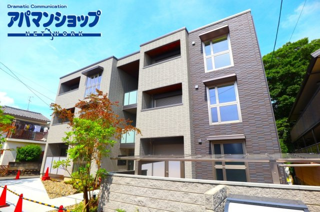 Ｖｉａ　Ｓｏｌｅ　ＢＥＲＥＯ（ヴィアソーレ　ベレオ）の外観