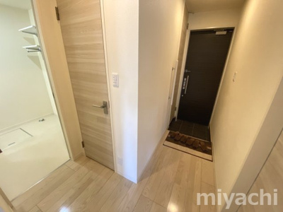 【玄関】 | RUSHERIO