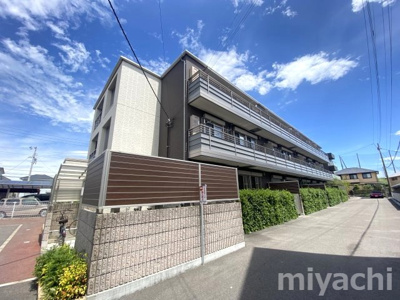 【エントランス】 | RUSHERIO