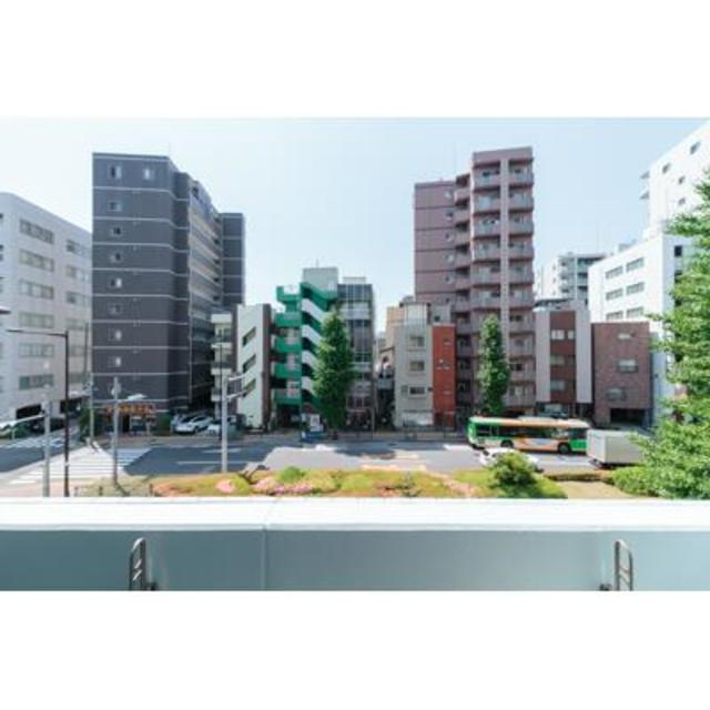 ＵＰＰＥＲ　ＦＩＥＬＤ　ＷＯＯＤの展望