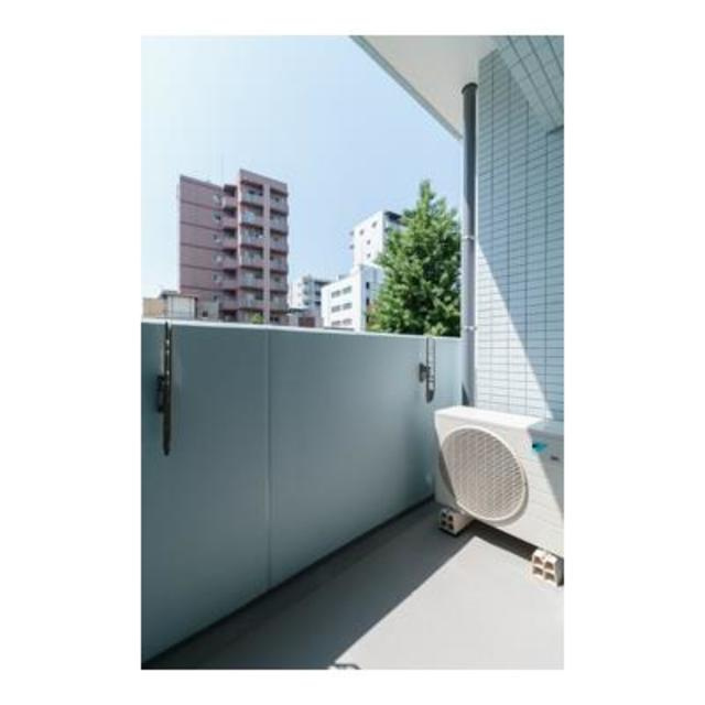 ＵＰＰＥＲ　ＦＩＥＬＤ　ＷＯＯＤのバルコニー|※写真は同タイプ住戸です。