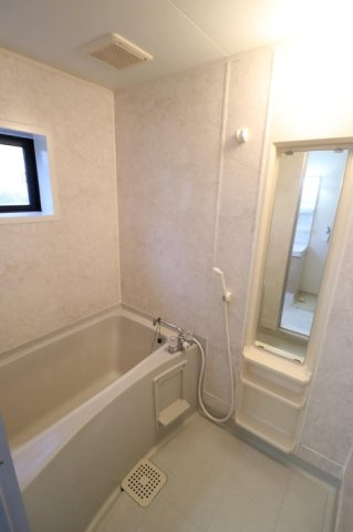サンクレスト　Ａの浴室