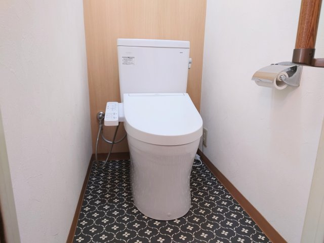 ハイコーポ池田山A　静岡市駿河区池田のトイレ|温水洗浄機能がついたトイレです。