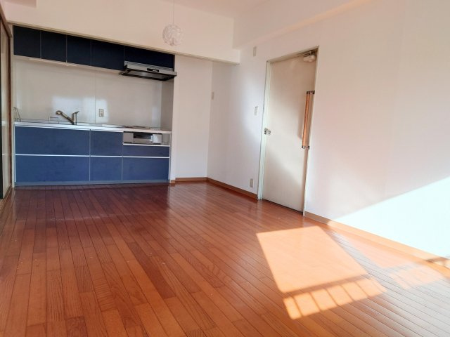 ハイコーポ池田山A　静岡市駿河区池田のキッチン|家族団らん♪楽しい会話が弾みます！