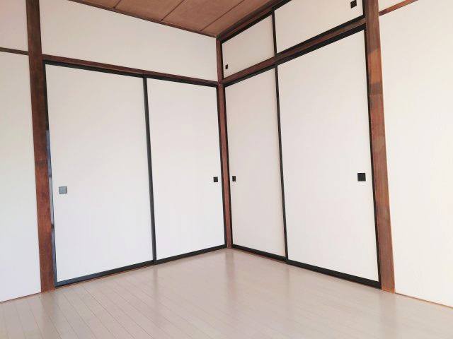 ハイコーポ池田山A　静岡市駿河区池田の収納|洋室の押入・天袋