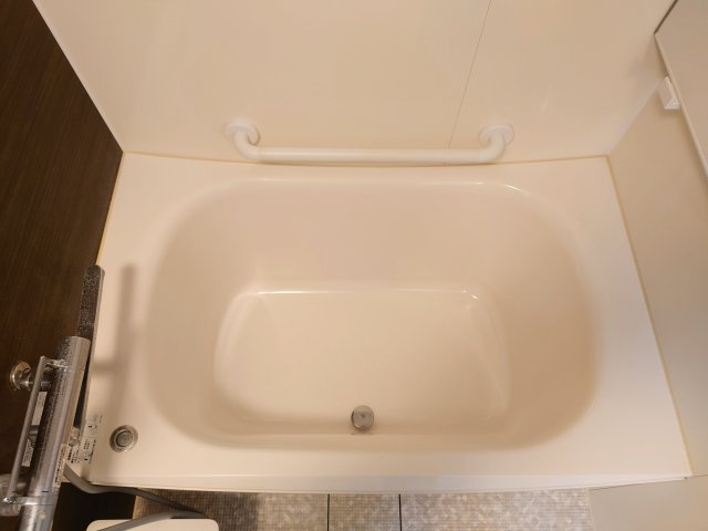 ハイコーポ池田山A　静岡市駿河区池田の浴室|清潔感のある気持ちの良いお風呂です。