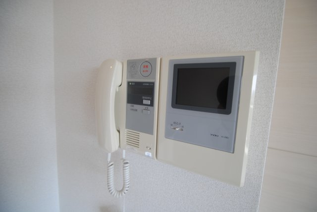 ベスタ櫛原のセキュリティ|ＴＶインターホン付きで安心