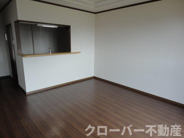 ローズグレイ・パレスの居間・リビング|リビング