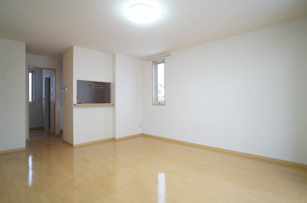 シャーメゾン津志田の居間・リビング