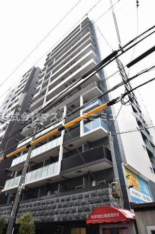 プレサンス堺筋本町ディスティニーの外観