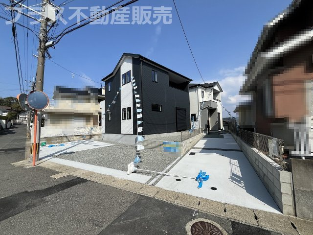 【外観】 | 福岡市東区和白丘3丁目2期　1号棟（全2棟）【仲介手数料無料・0円】 | 現地写真。プラス不動産販売なら、現場の全ての棟をまとめてご見学頂けます。