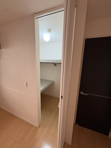 ヴェルデ神明町の収納