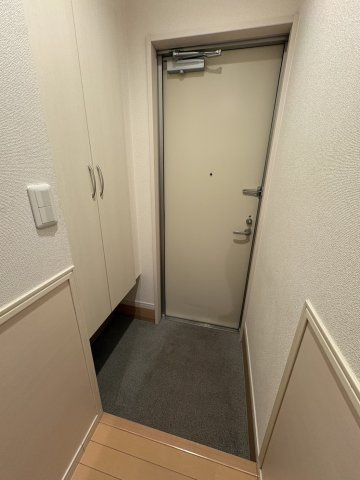 ヴェルデ神明町の玄関