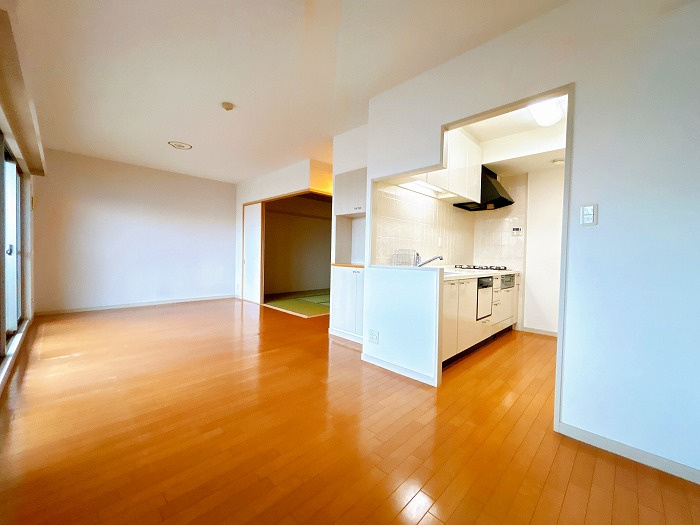 グランコート大蒲　中央区大蒲町の居間・リビング