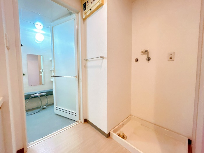 グランコート大蒲　中央区大蒲町のランドリースペース