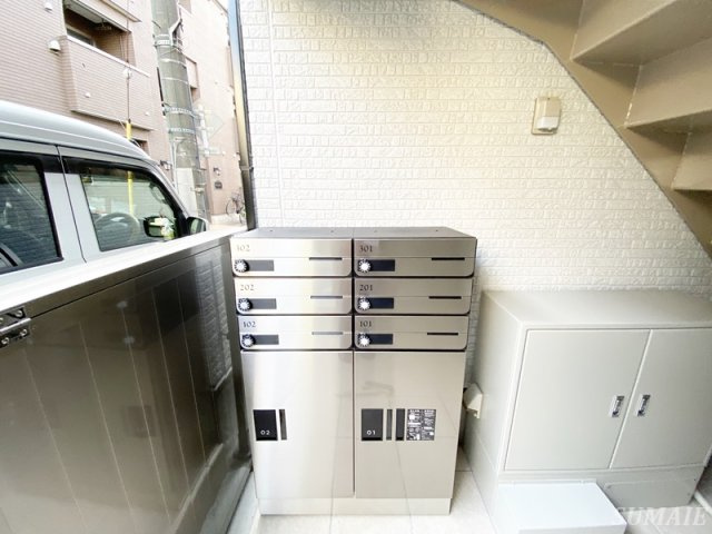 グリーングラスのその他共用部分|宅配BOXとPOSTです☆