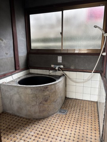 呉市西惣付戸建ての浴室