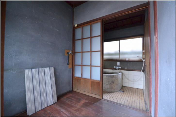 呉市西惣付戸建ての浴室