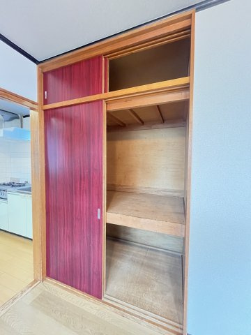 五光ビルの収納