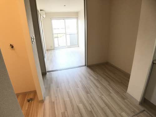 コートラックス Ｄの内装