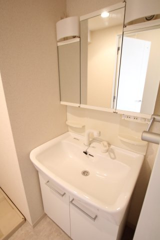 【独立洗面台】