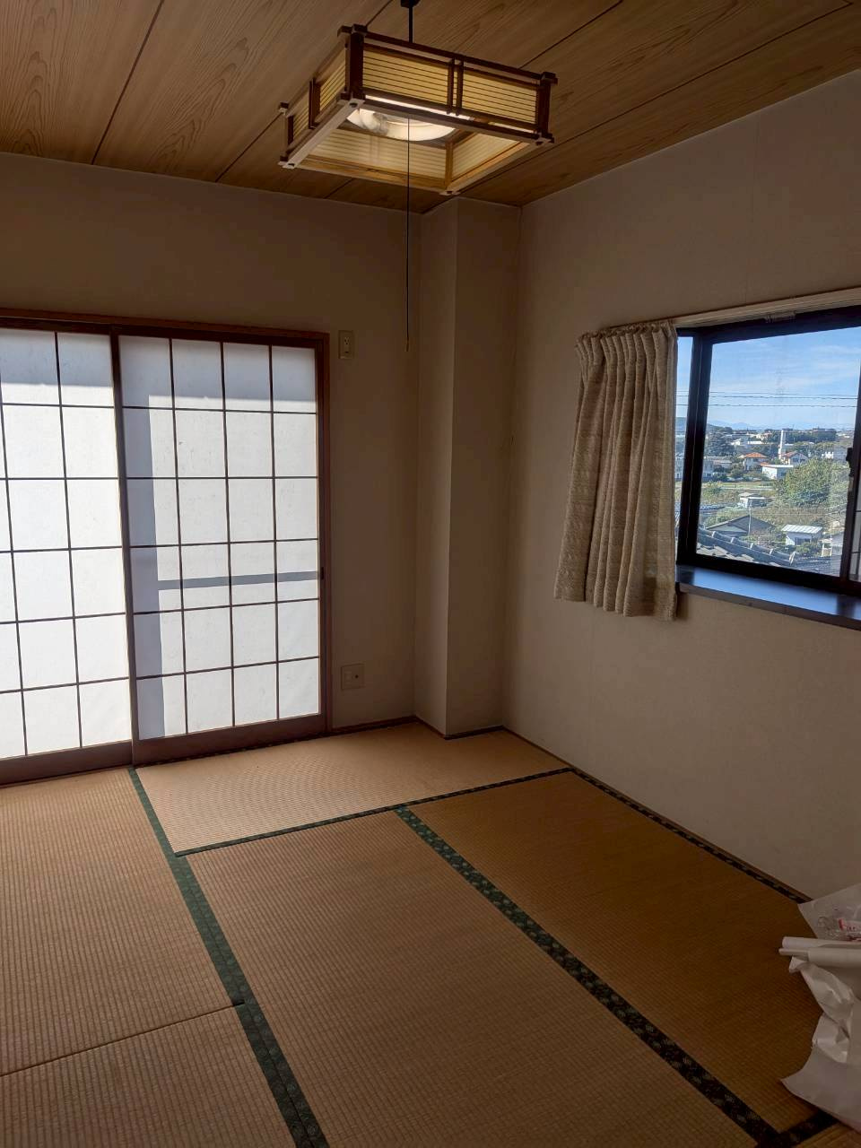 天神台リバーサイドメゾン　メゾネットの和室|落ち着いた雰囲気の和室付きです