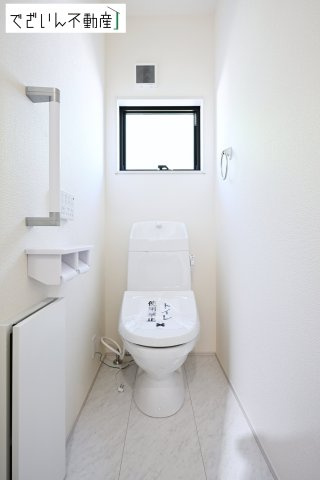 【トイレ】 | Livele Garden.S深谷市田中第3【平屋】新築住宅 | ≪3号棟≫
現地(2026年5月撮影)