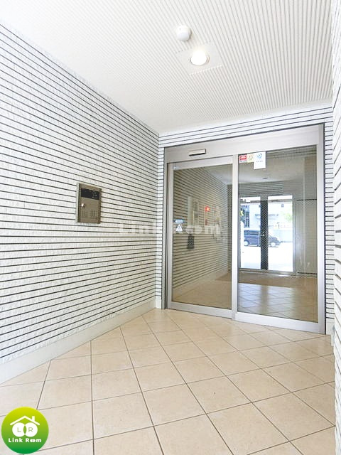 アビタシオン・木場公園のエントランス