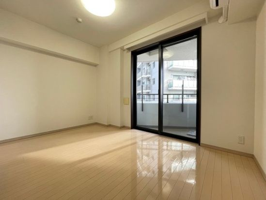 グラントゥルース練馬1の居間・リビング