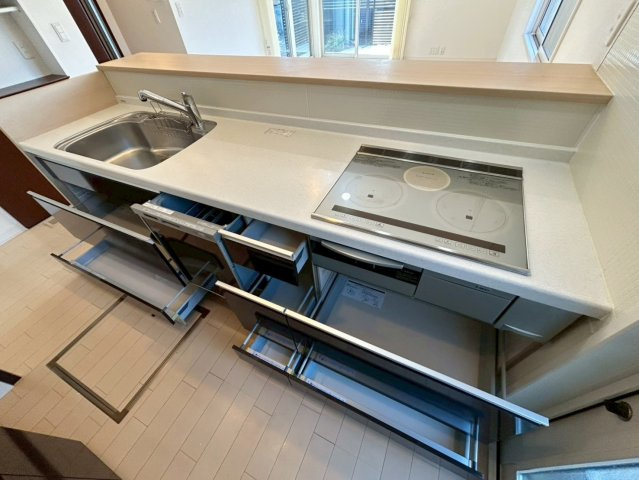 園部町小山西町滝谷のキッチン