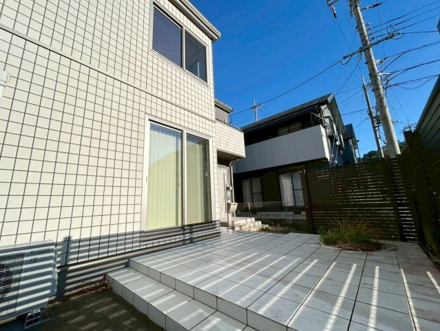 園部町小山西町滝谷の庭