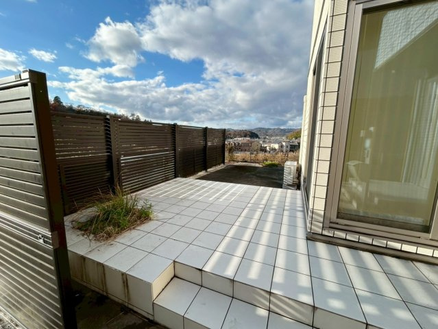 園部町小山西町滝谷の庭