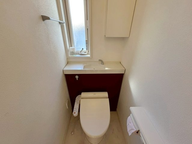 園部町小山西町滝谷のトイレ