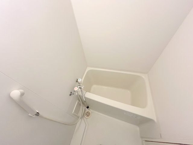 エフラス富雄の浴室