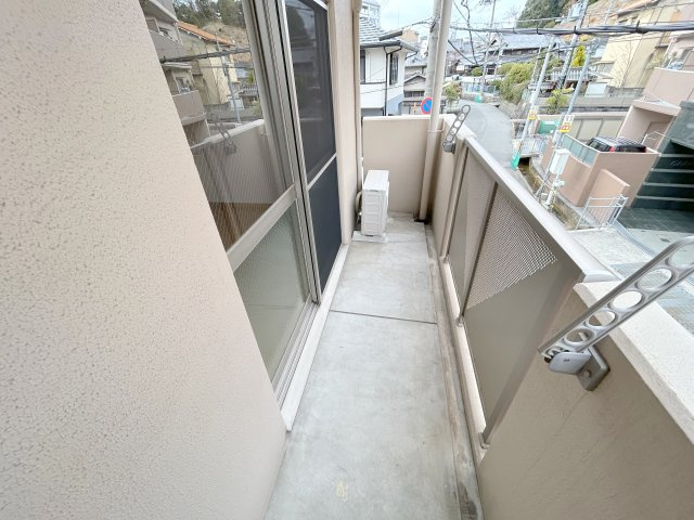 エフラス富雄のバルコニー