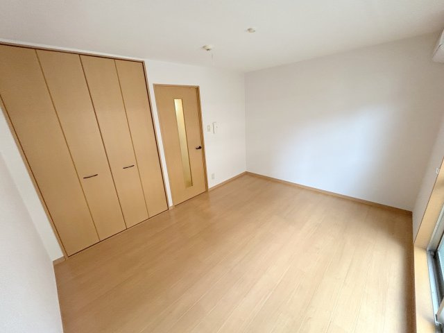 エフラス富雄の居間・リビング