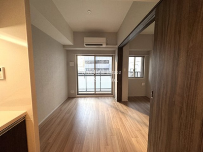 【居間・リビング】 | ライフフィールドなにわ本町RUELLE